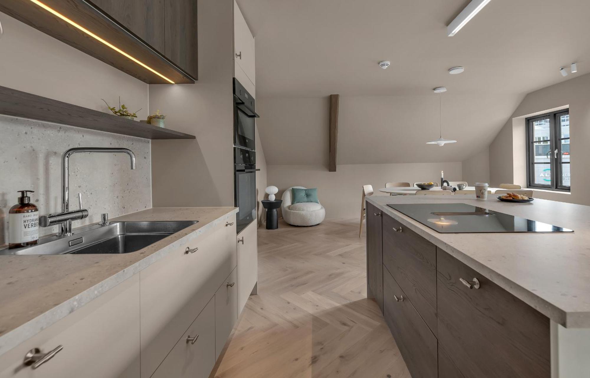 The Loft - Central Top Floor Apartment With 4 Bedrooms Tromsø Buitenkant foto